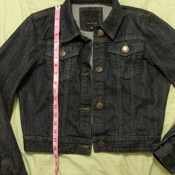 The Limited Denim Jacket - Picture 11 of 12